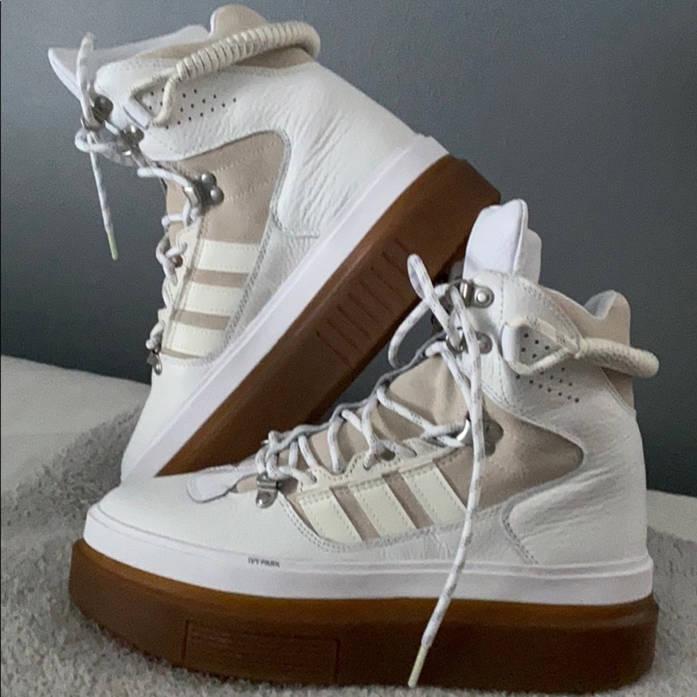 IVY PARK Super Sleek Boot w/FREE Ivy Park mask!